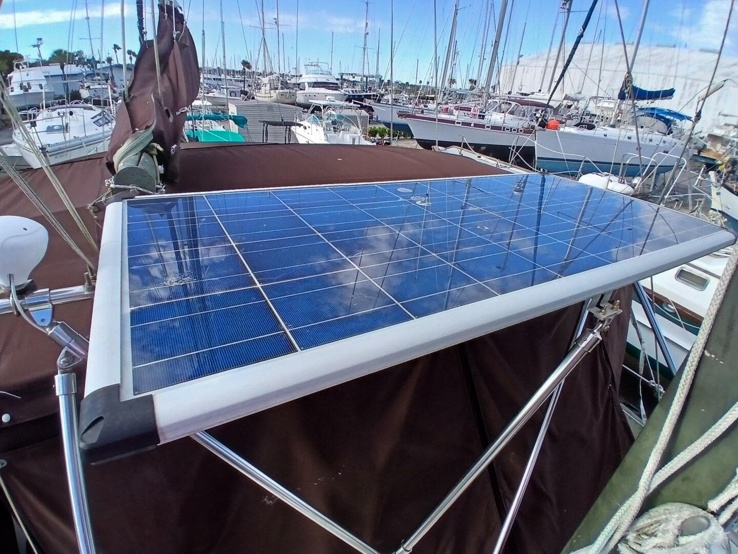 1976 Islander Freeport