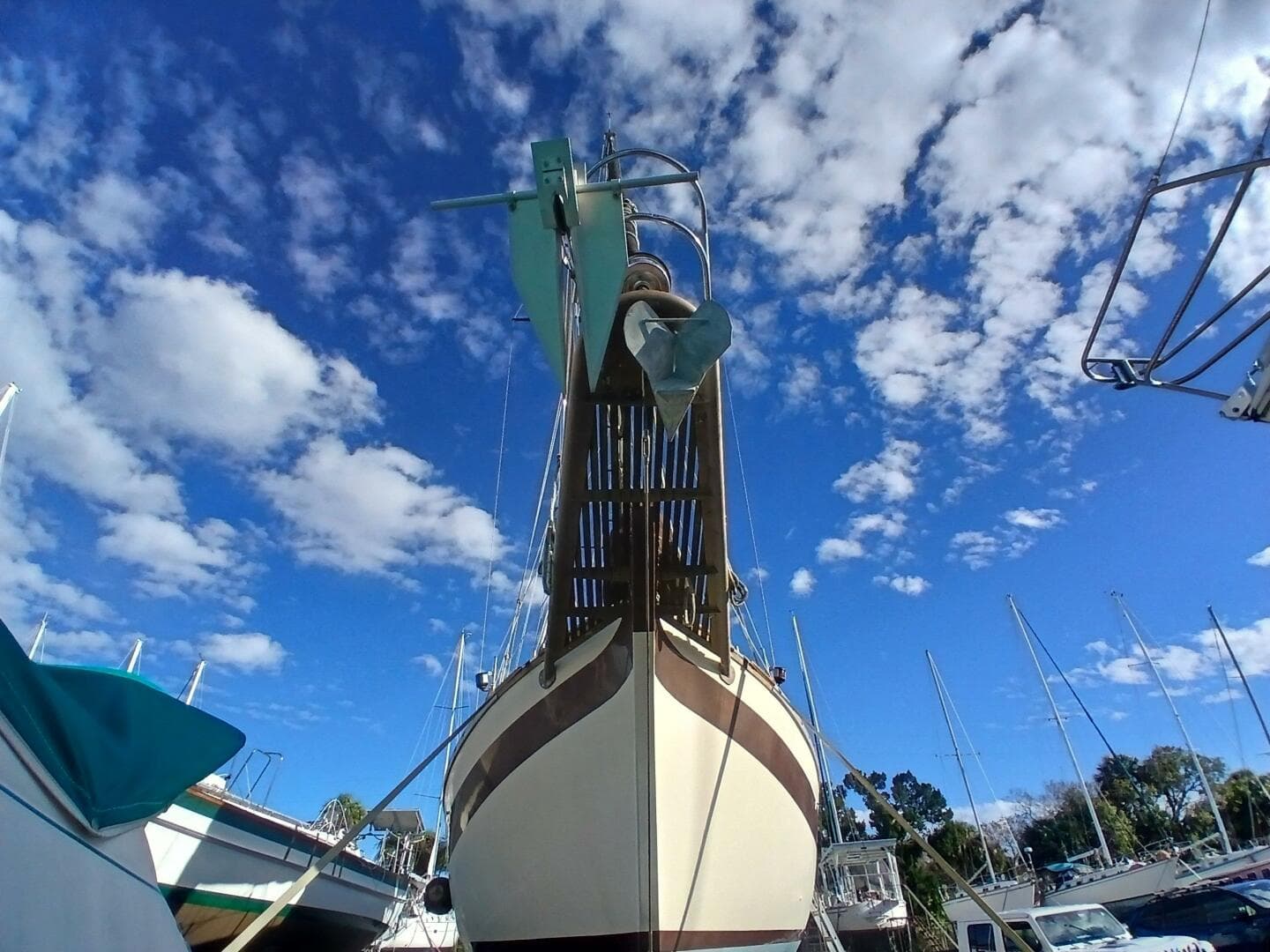 1976 Islander Freeport