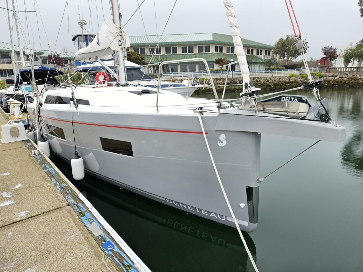 2023 Beneteau 