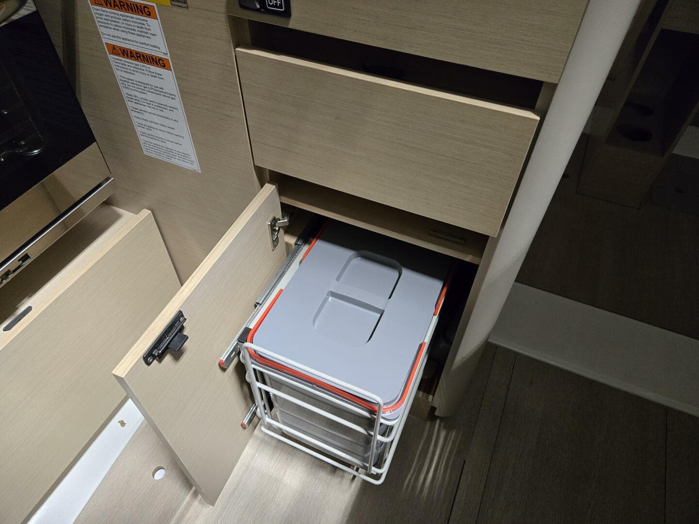 2021 Beneteau Oceanis 30.1