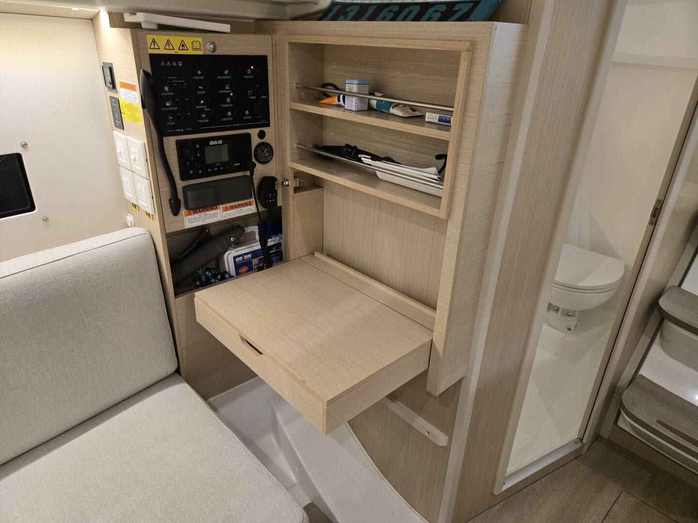 2021 Beneteau Oceanis 30.1