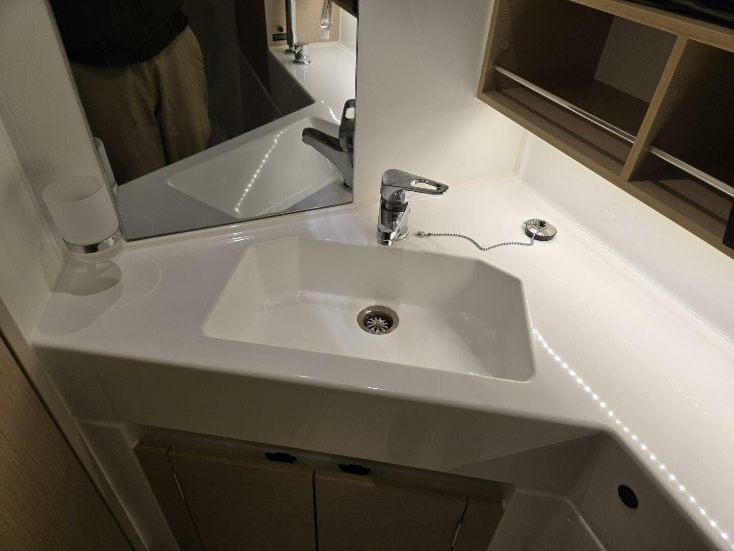 2021 Beneteau Oceanis 30.1