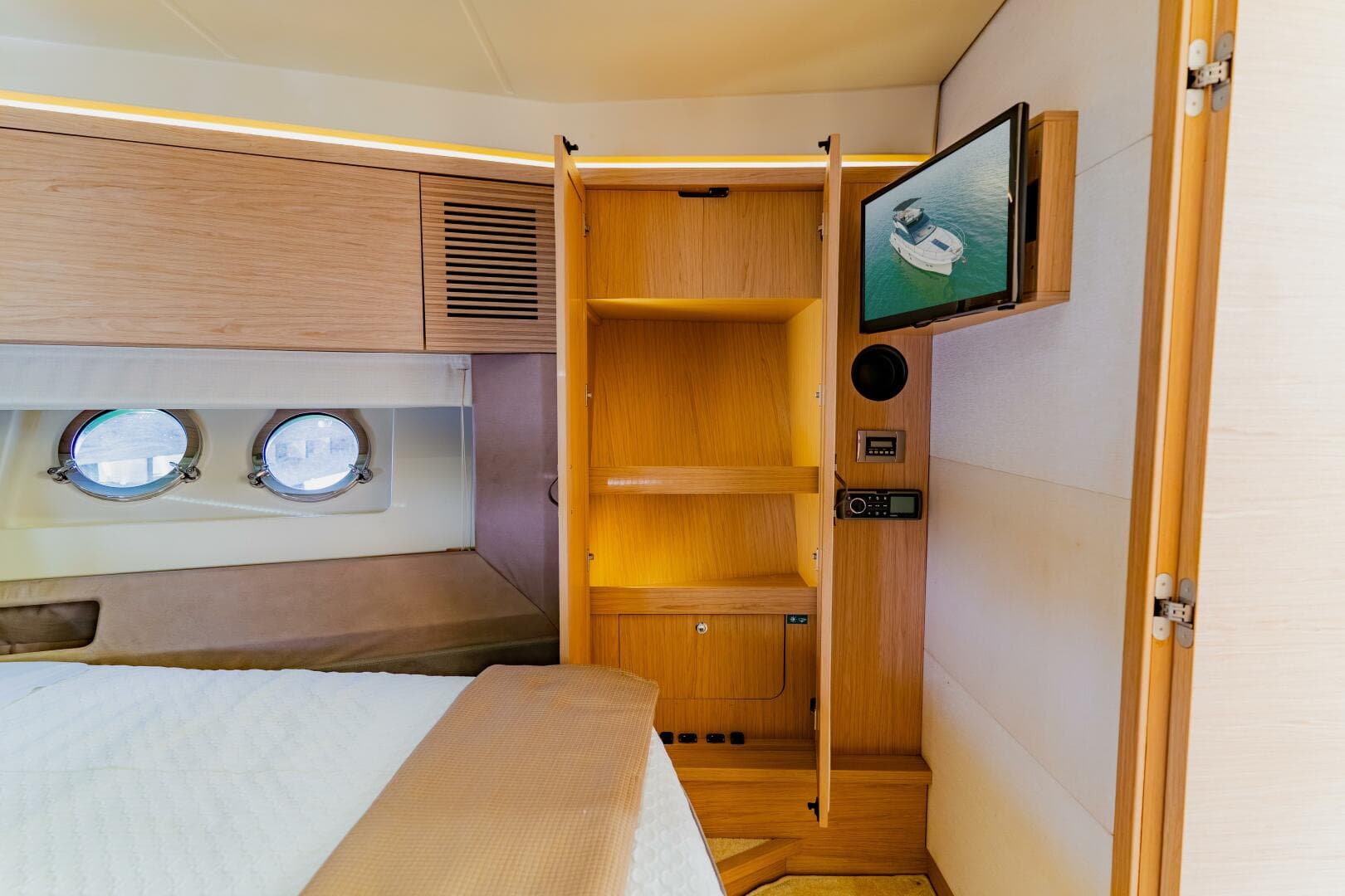 2015 Monte Carlo MC5