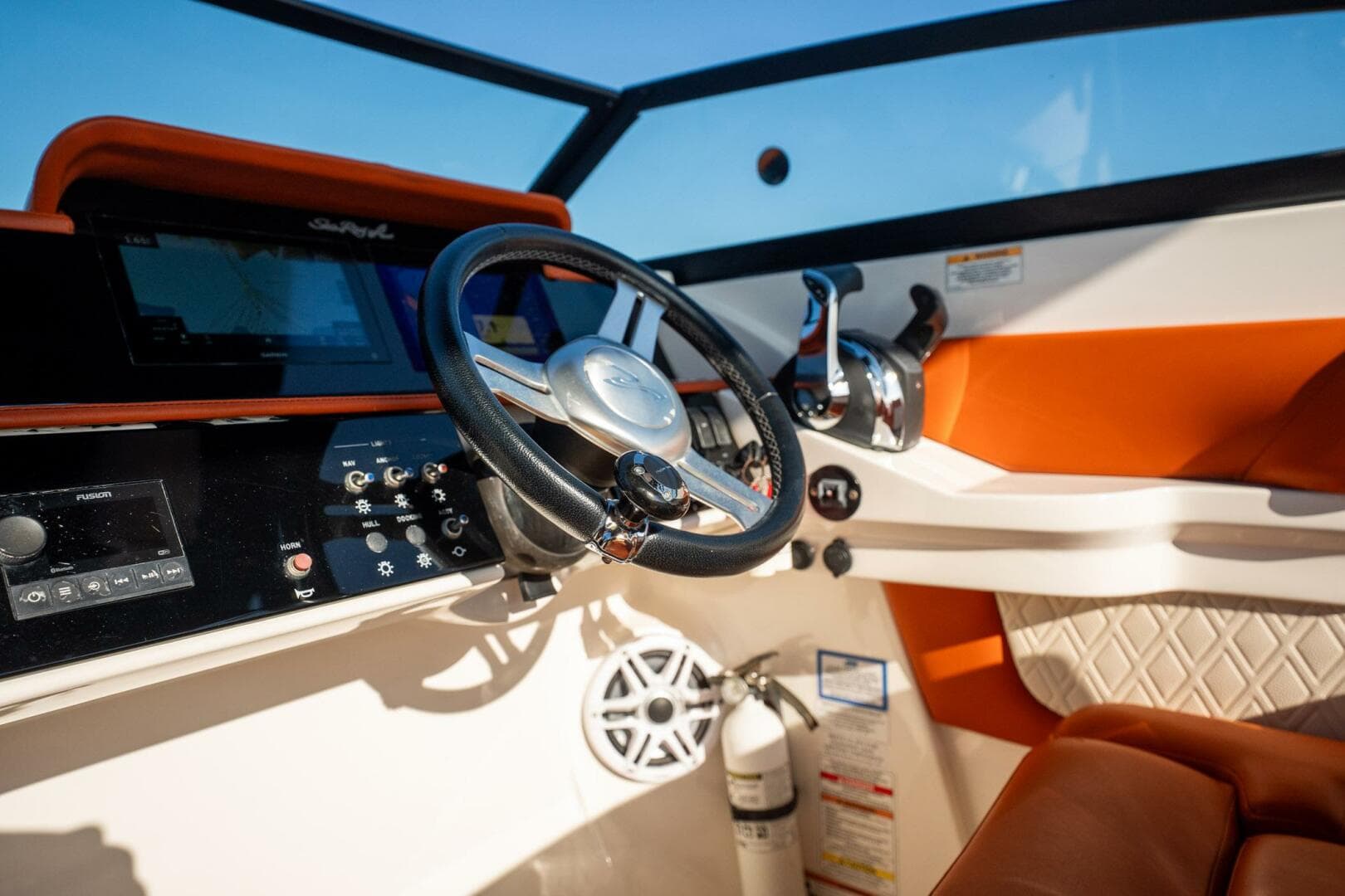 2019 Sea Ray SDX 290 OB