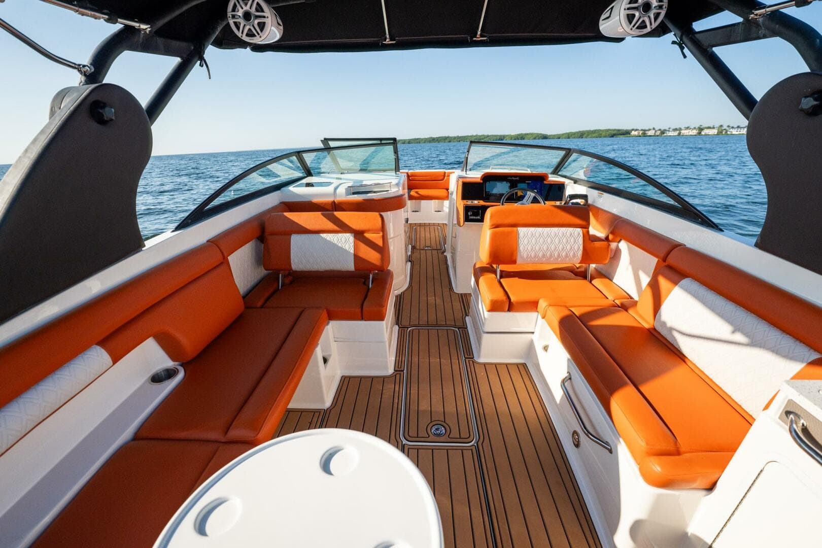 2019 Sea Ray SDX 290 OB