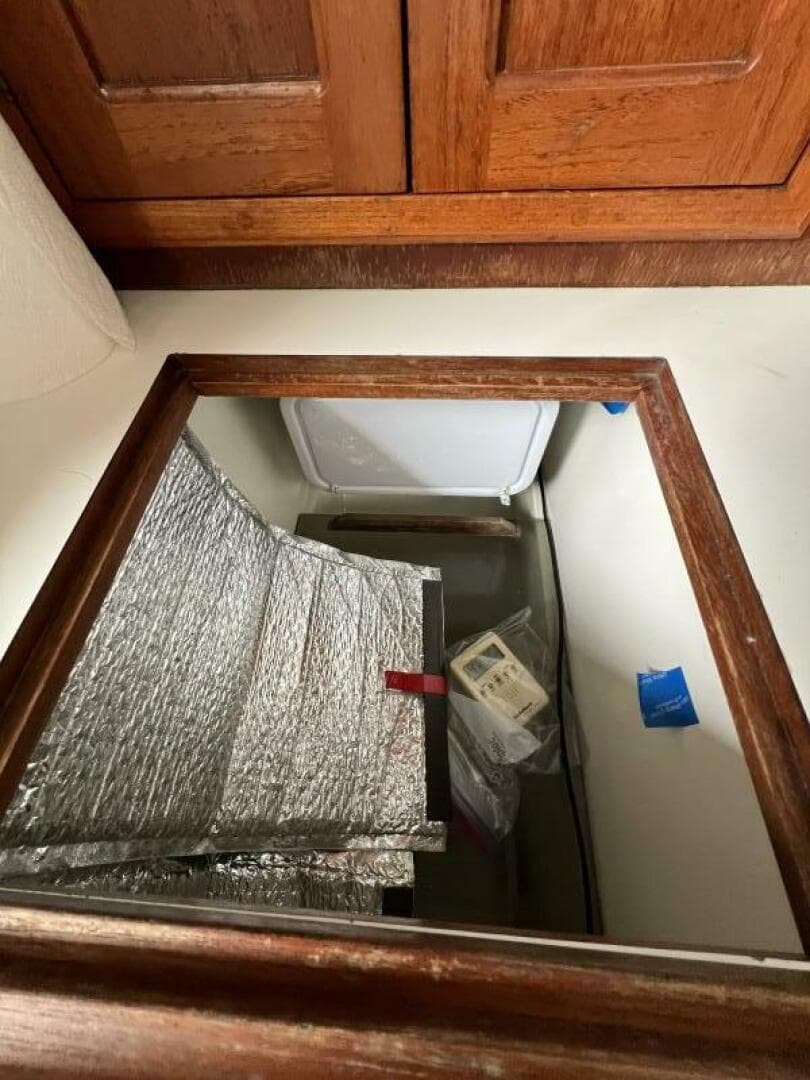 1986 Dickerson Tri-Cabin