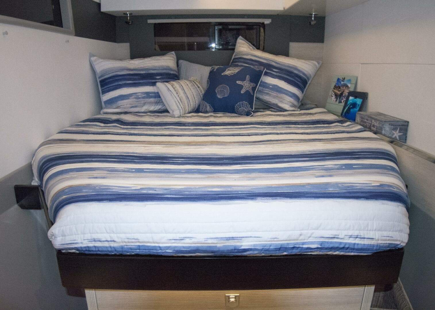 2018 Robertson & Caine Leopard