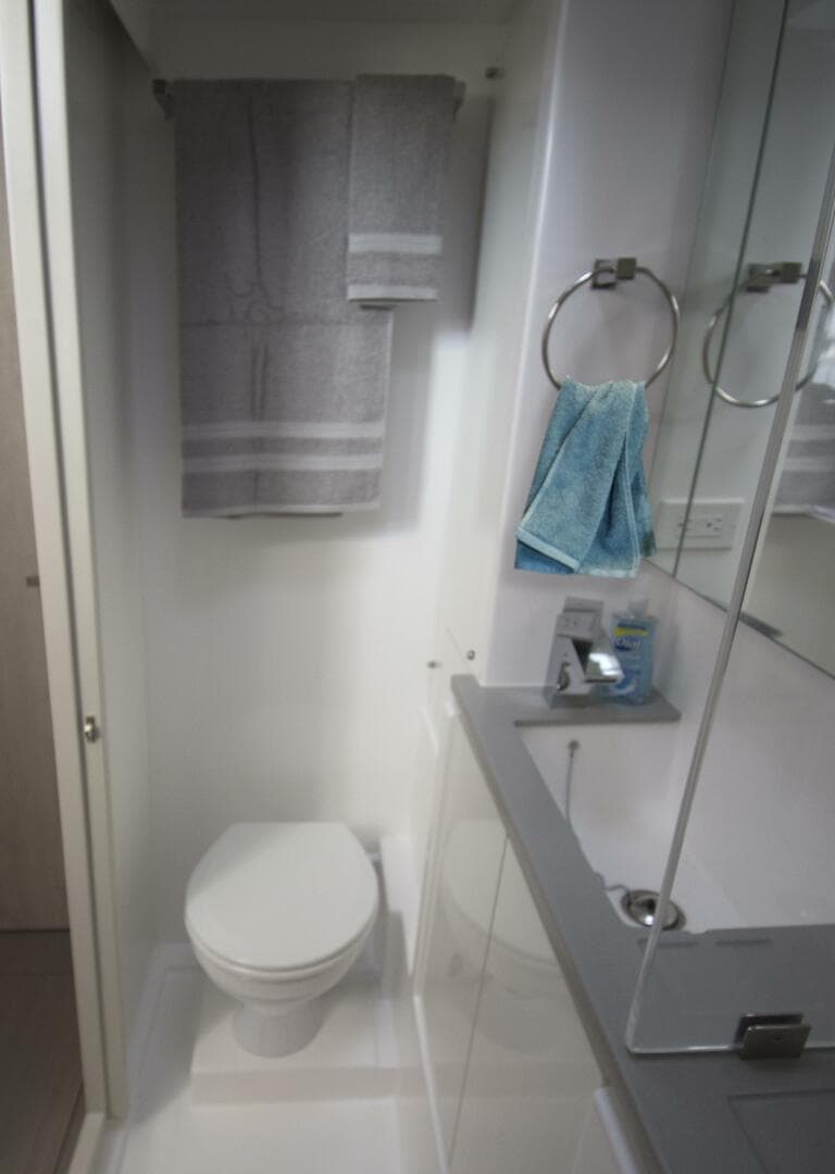 2018 Robertson & Caine Leopard