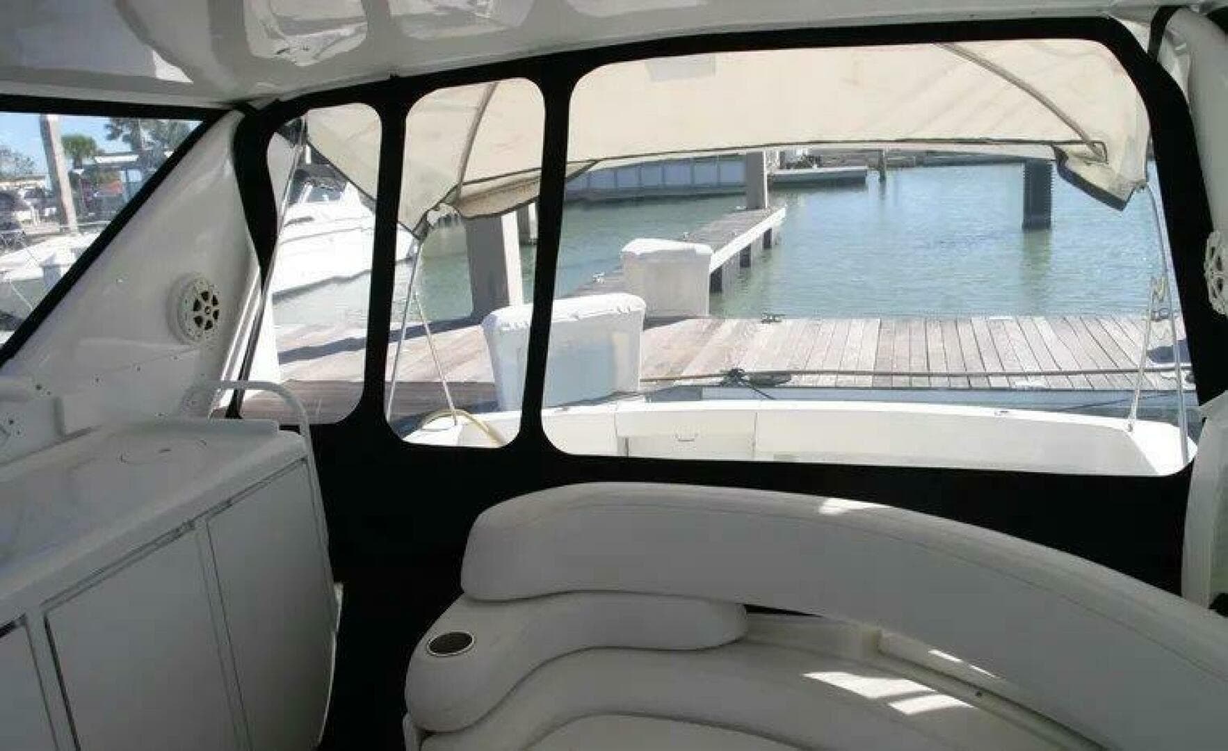 1996 Hatteras 39 Sport Express