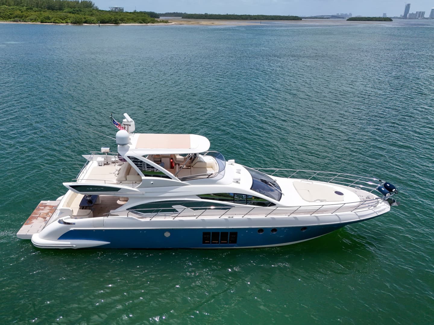 2012 Azimut 64 FLY