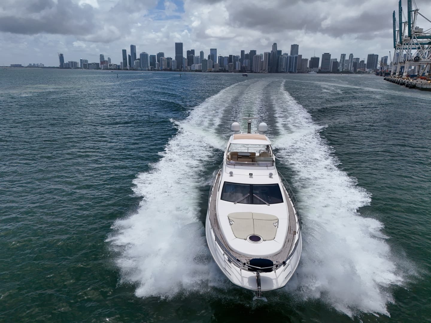 2012 Azimut 64 FLY