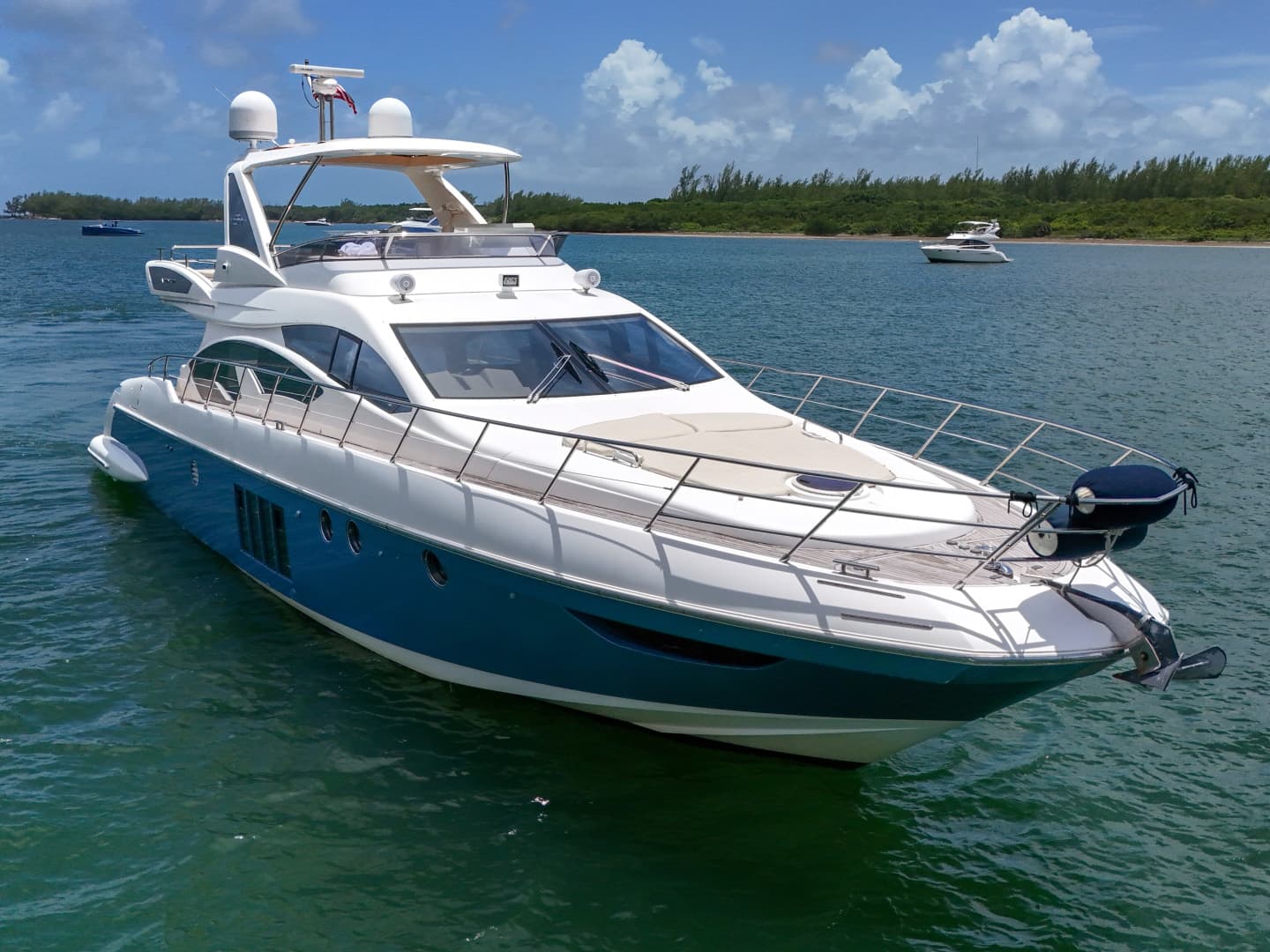 2012 Azimut 64 FLY