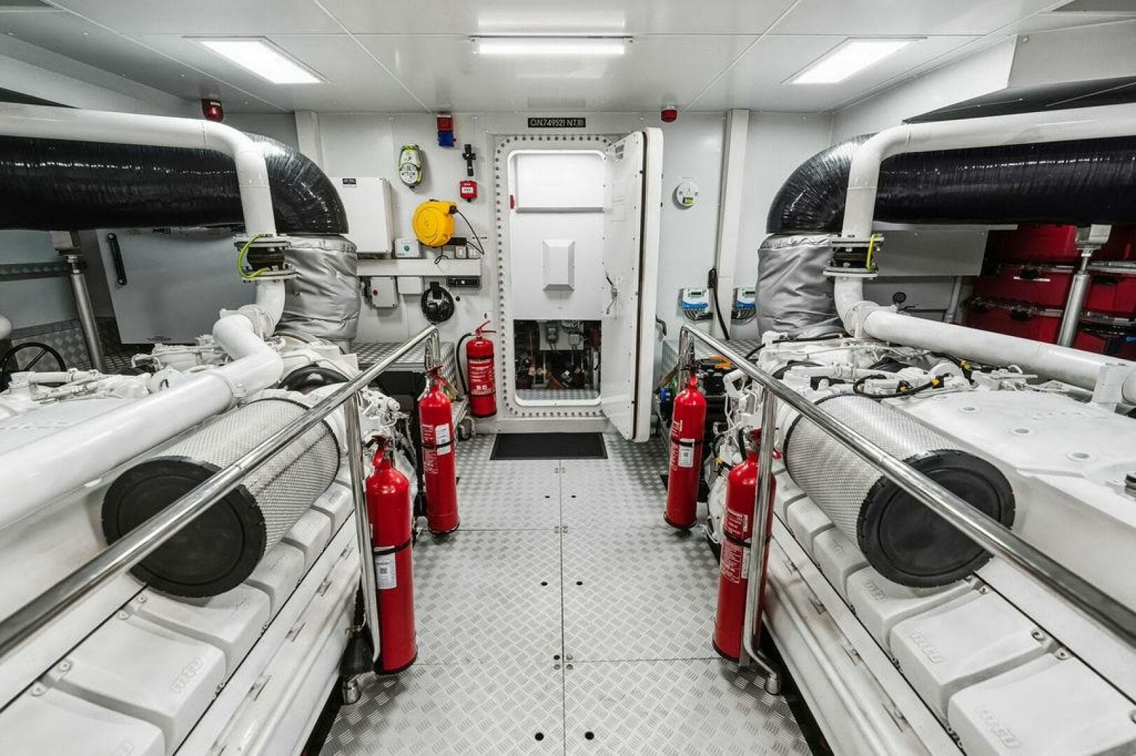 2018 Custom Line CL120