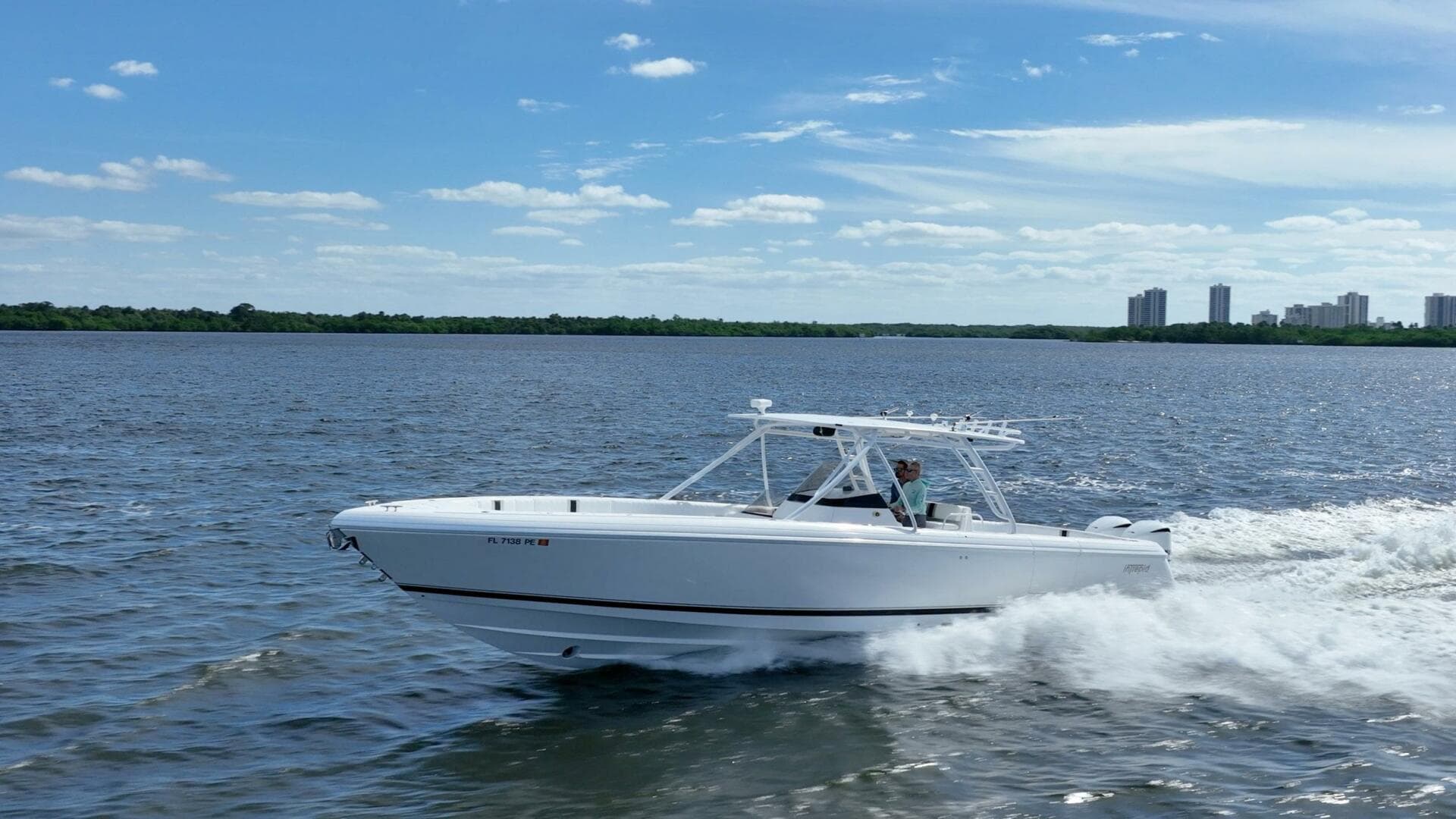 2011 Intrepid 400 Open