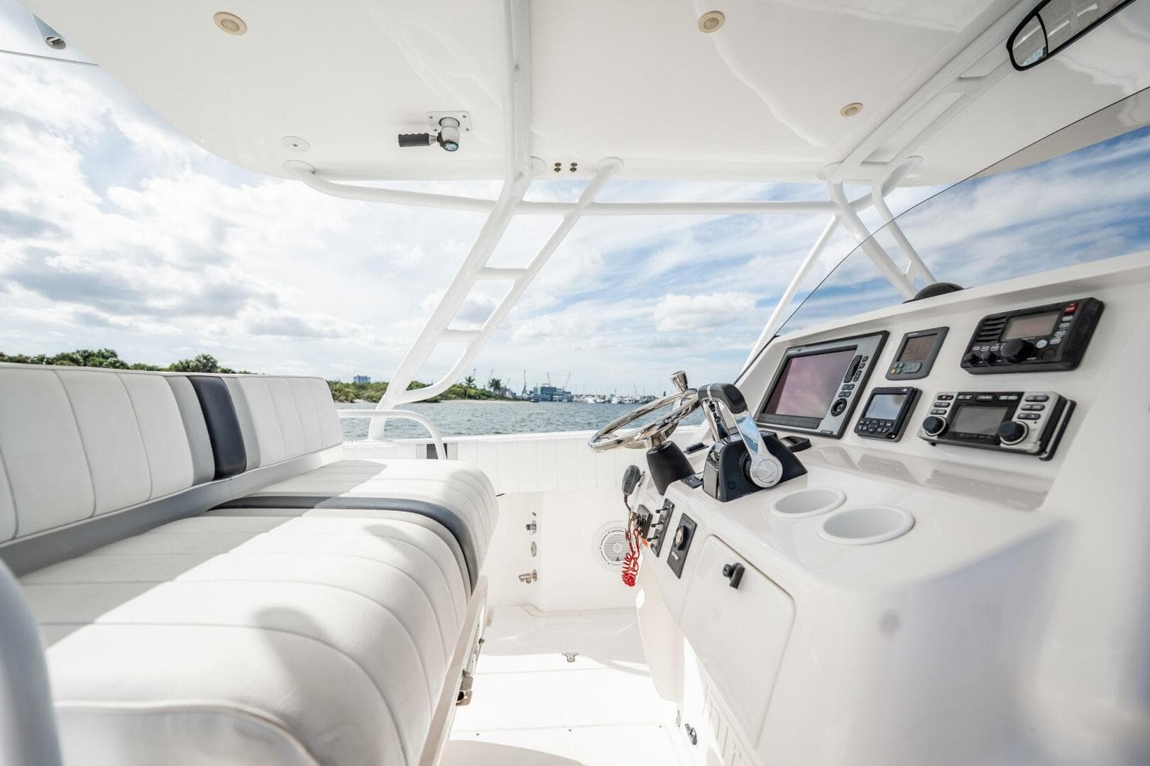 2011 Intrepid 400 Open