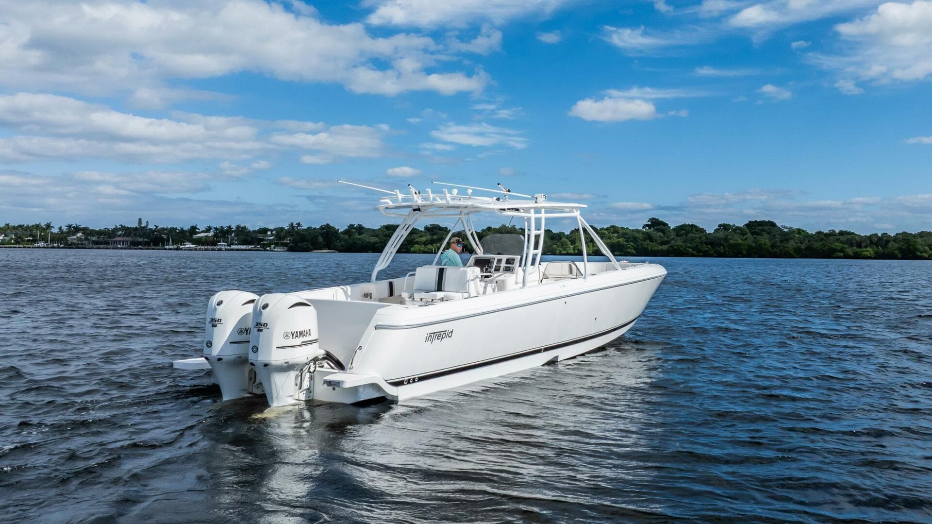 2011 Intrepid 400 Open