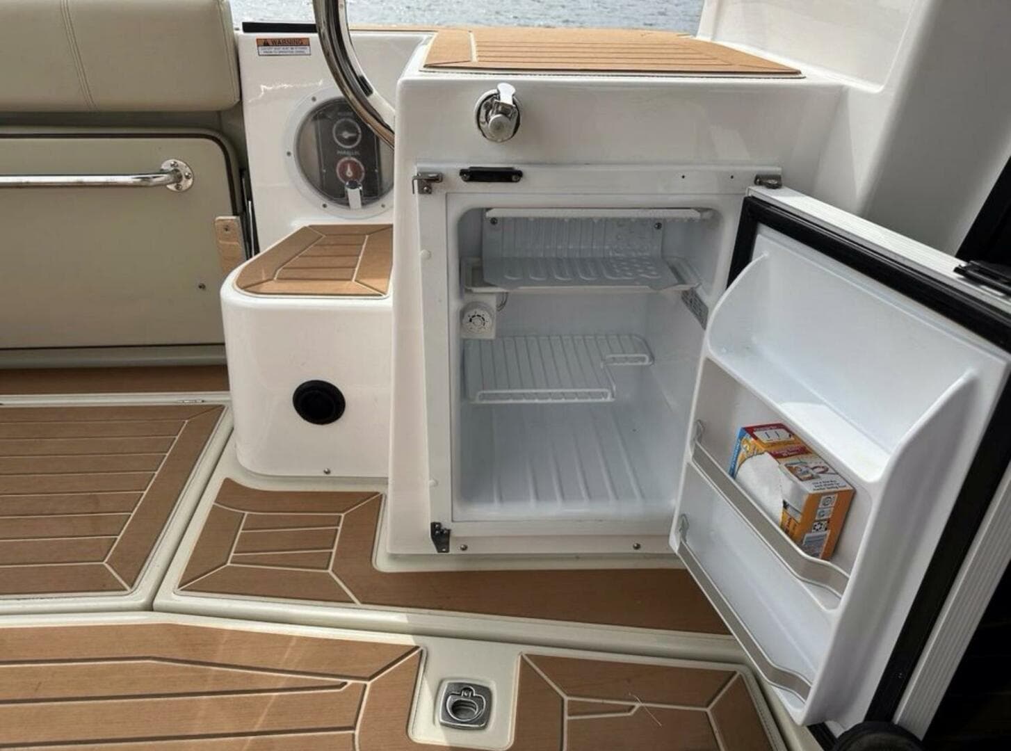 2021 Ranger Tugs R-29 S