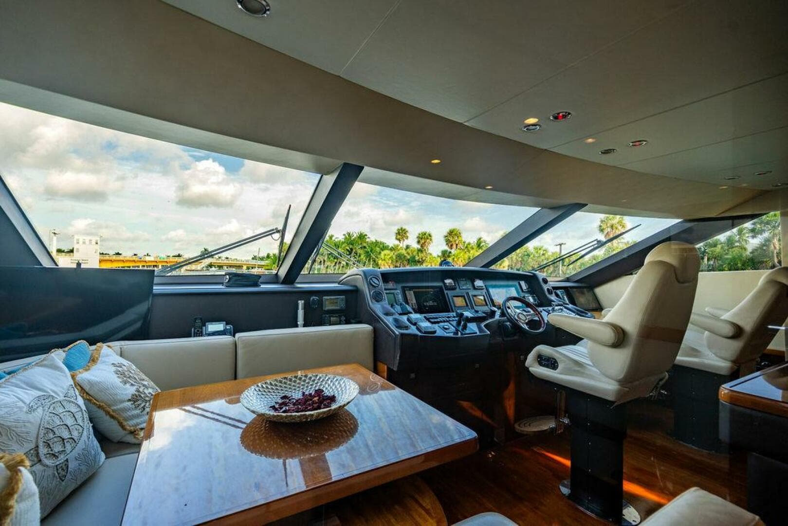 2010 Princess 95 M/Y