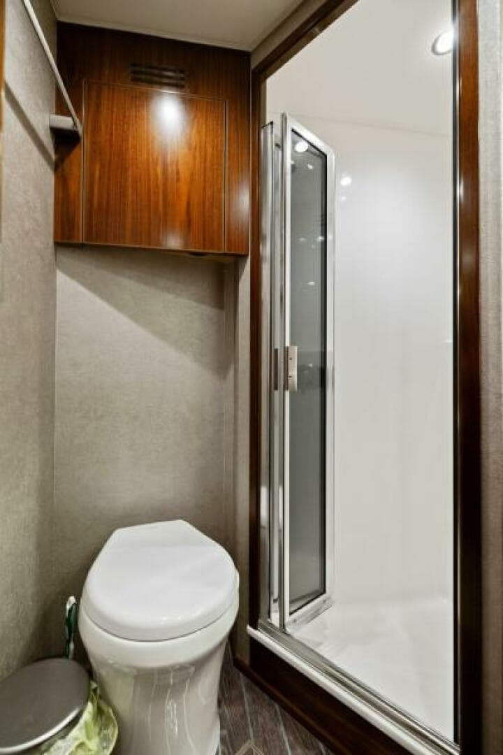 2021 Viking 68 CNV 'Plan B'