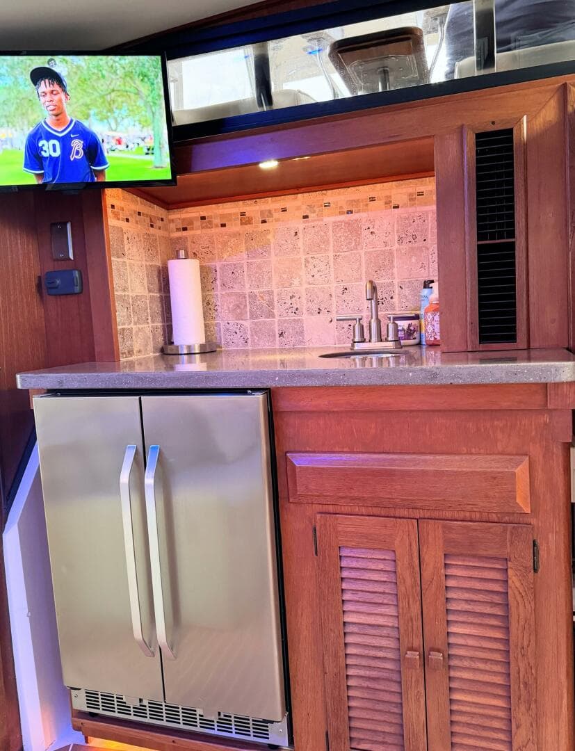 1987 Viking 48 Motor Yacht