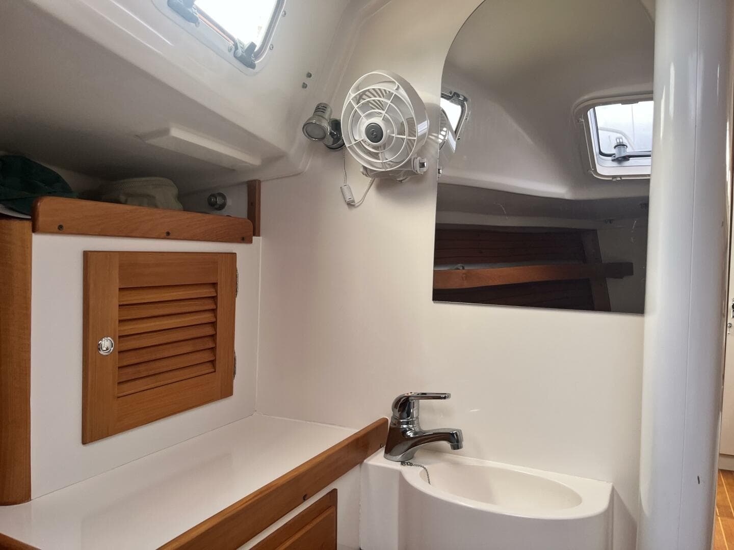 1998 J/32 - Forward Cabin Fan