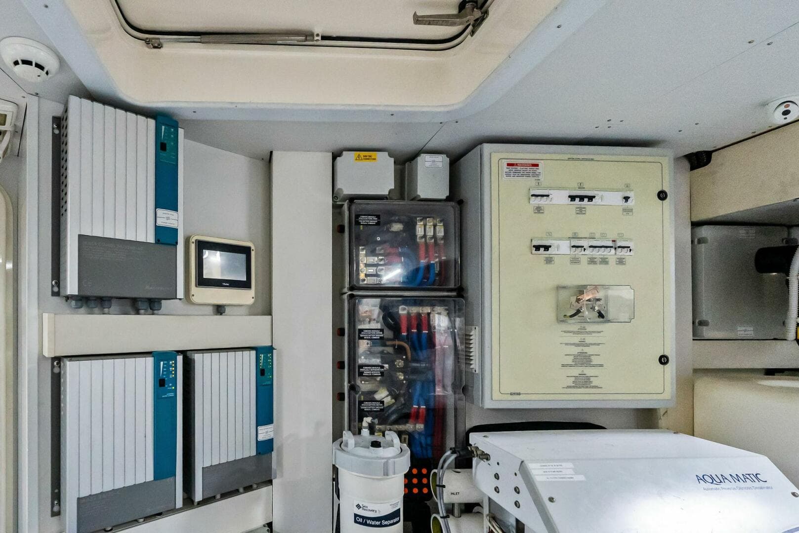 2019 Ferretti Yachts 780