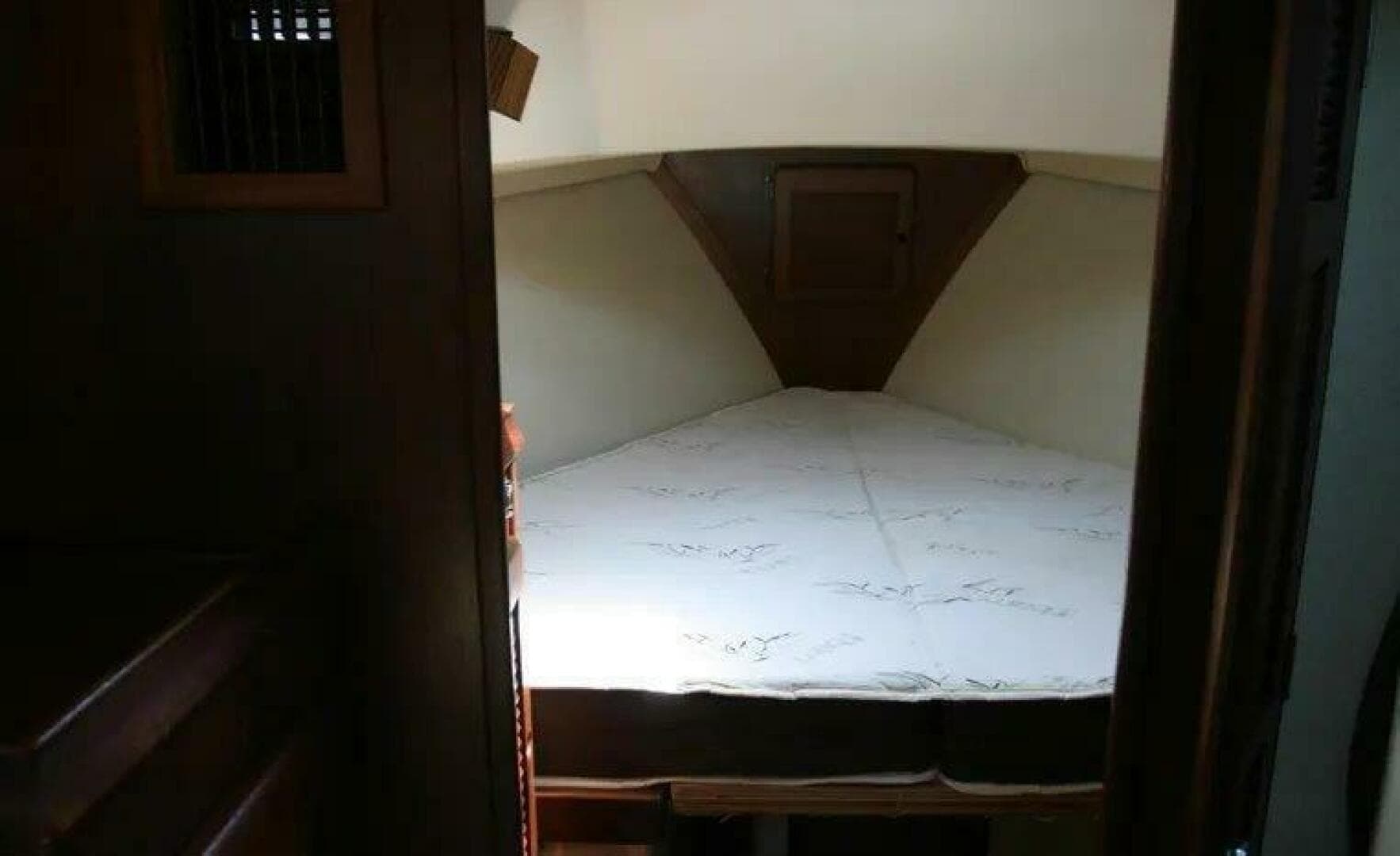 1986 Island Packet 31