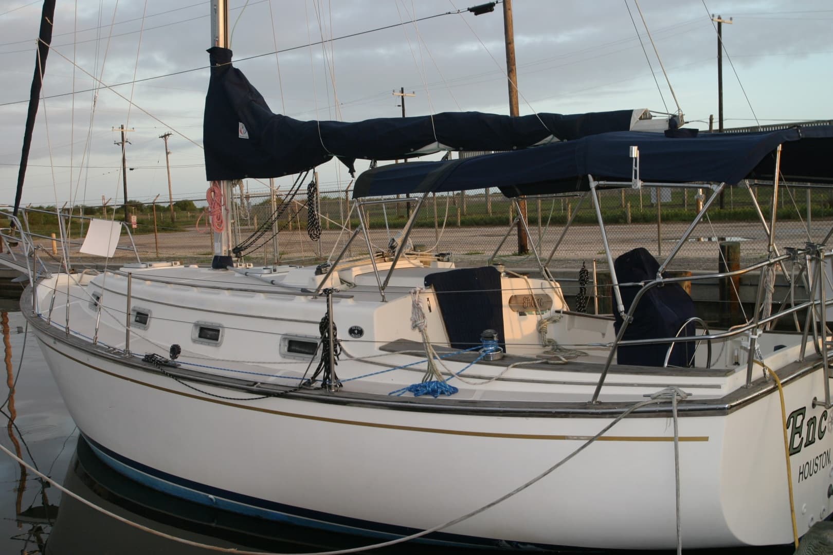 1986 Island Packet 31