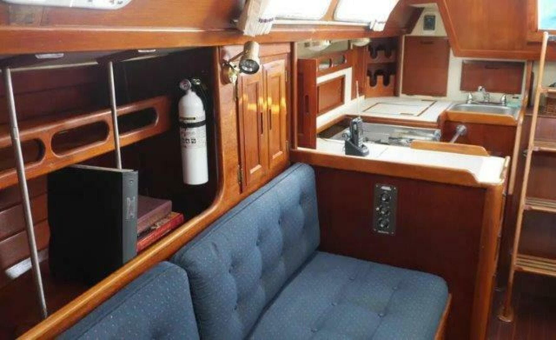 1986 Ericson 35 MKII