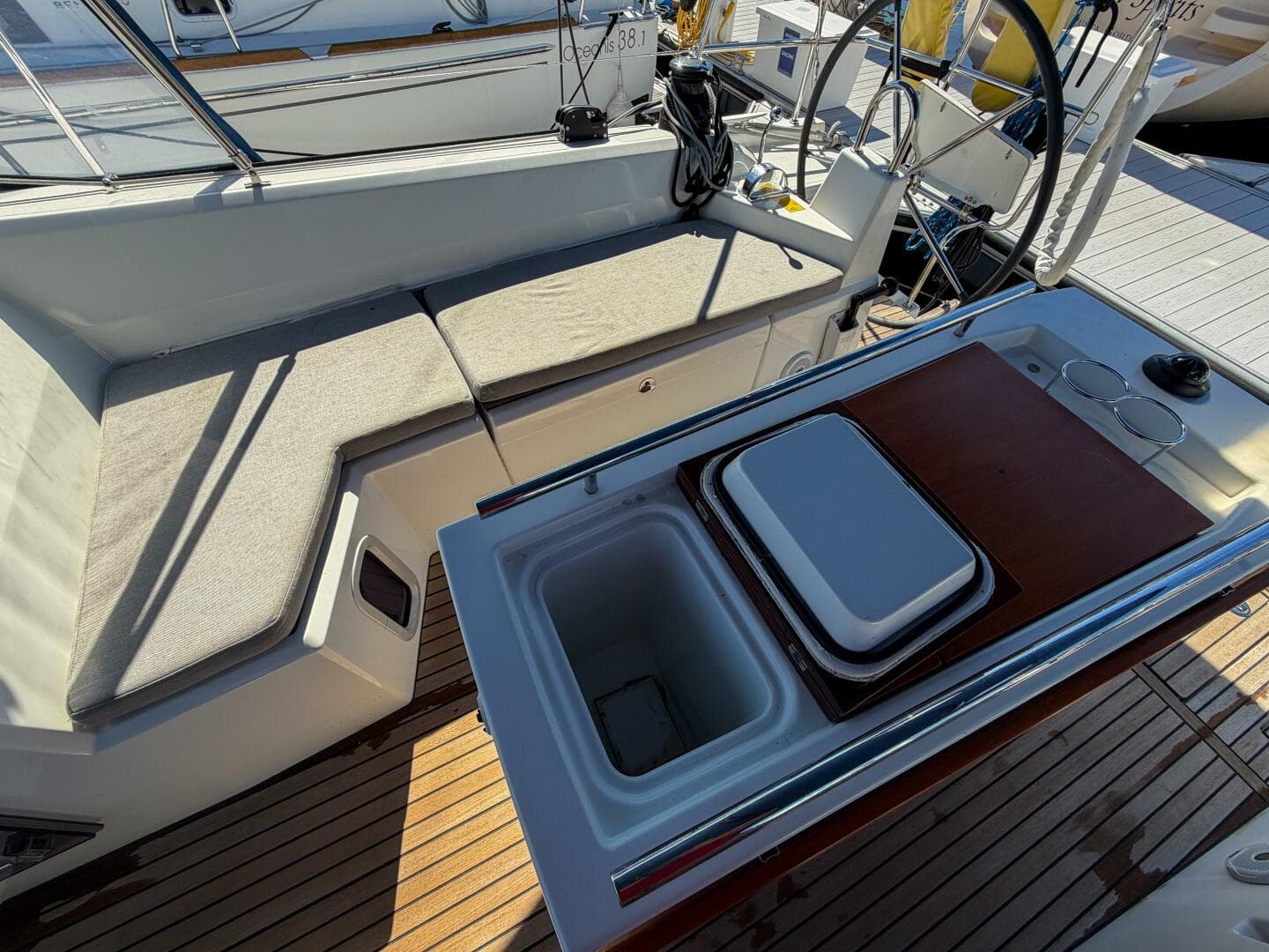 2022 Beneteau 40.1