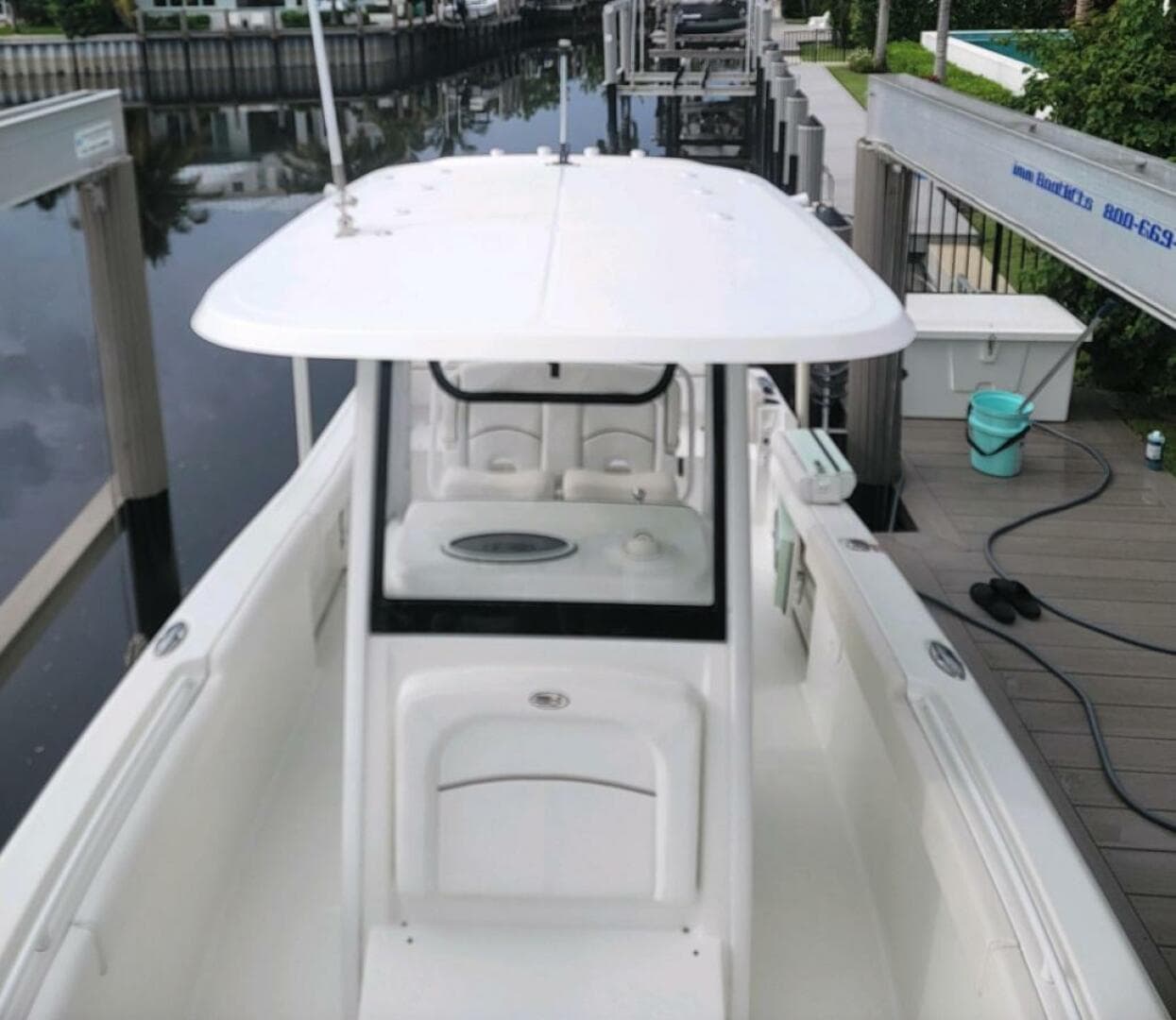 2018 Sea Hunt 255 Ultra SE