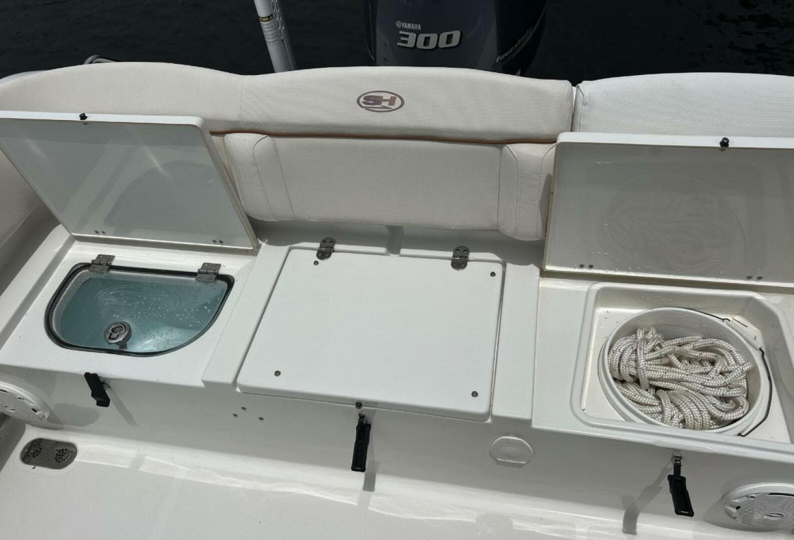 2018 Sea Hunt 255 Ultra SE