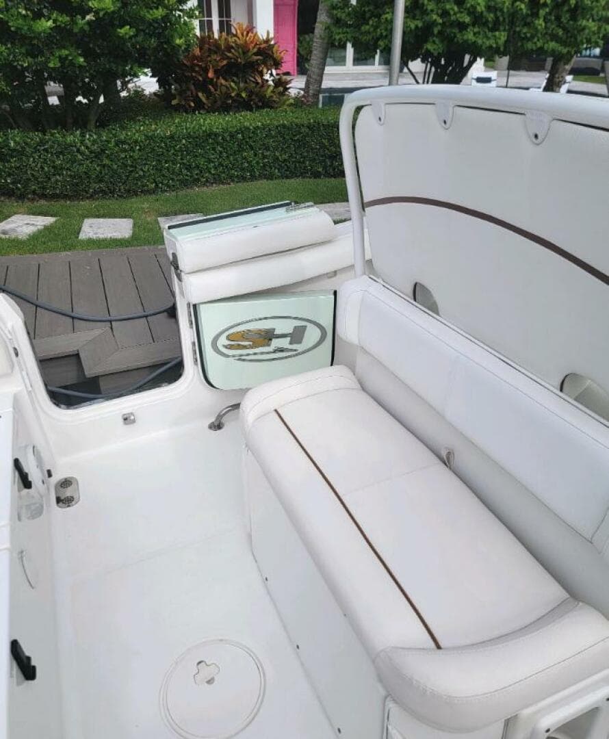 2018 Sea Hunt 255 Ultra SE