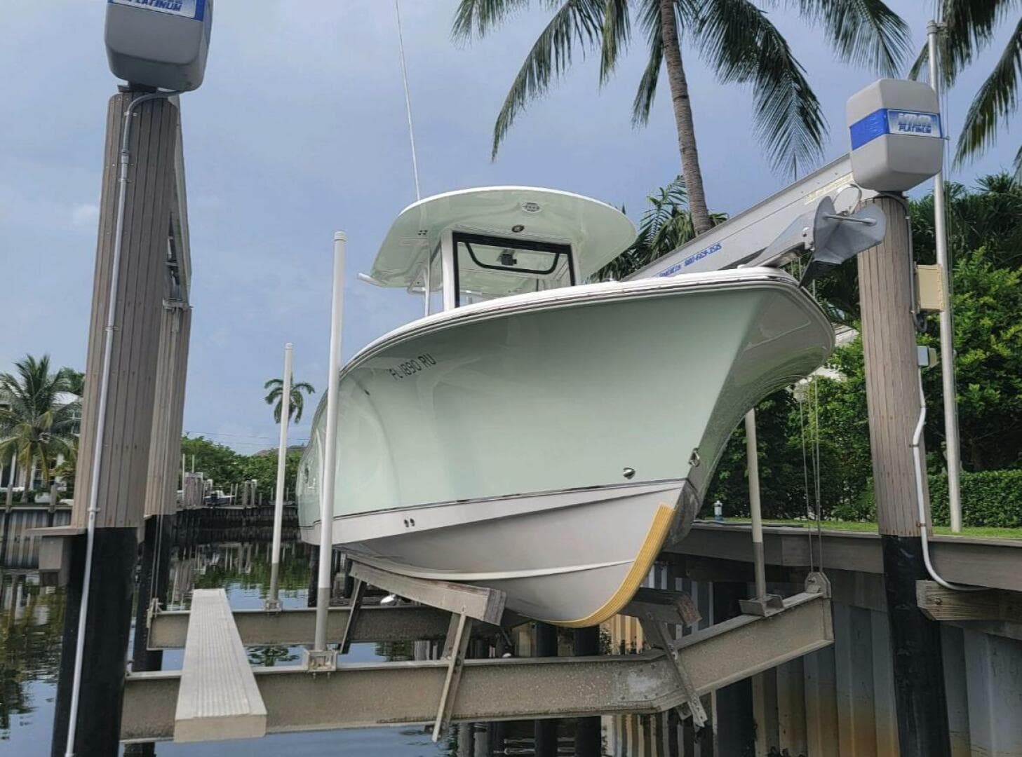 2018 Sea Hunt 255 Ultra SE