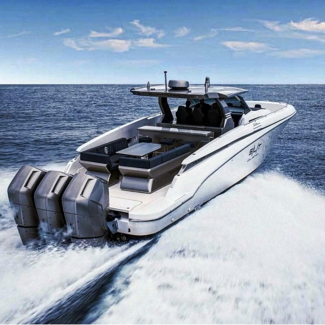 2026 Canados Gladiator 493 Grand