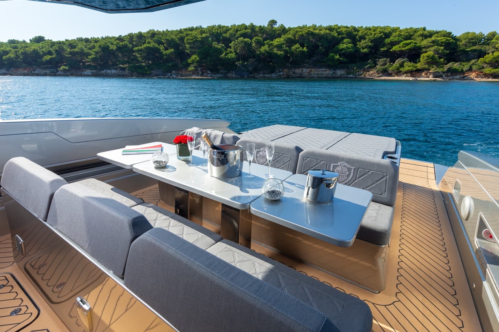 2026 Canados Gladiator 493 Grand