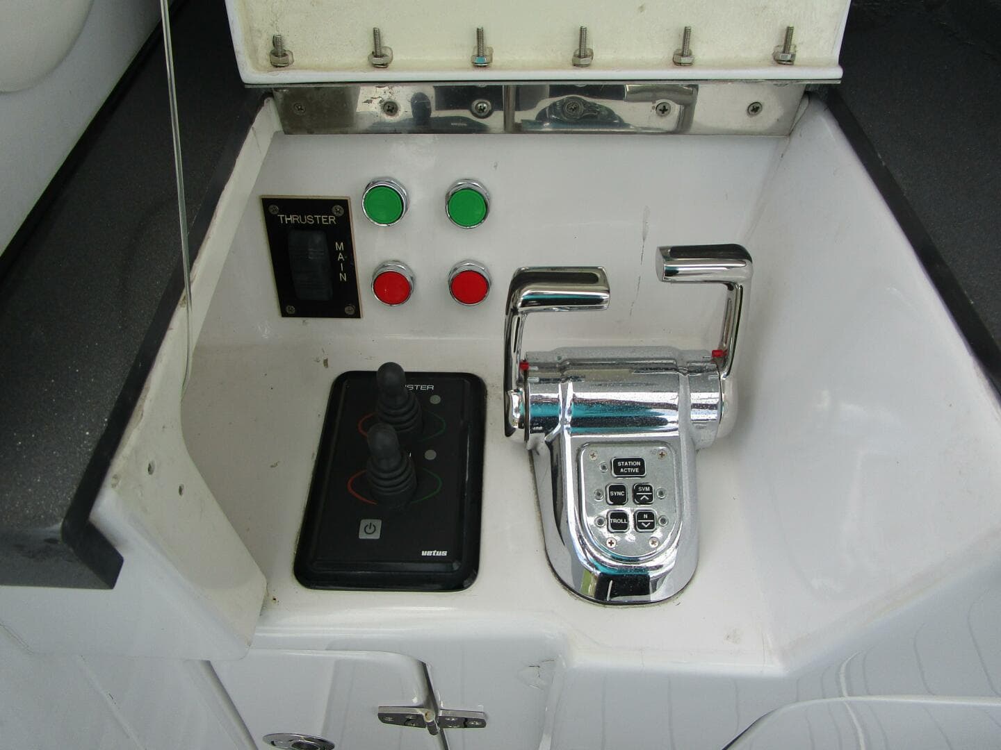 Upper Deck Docking Station