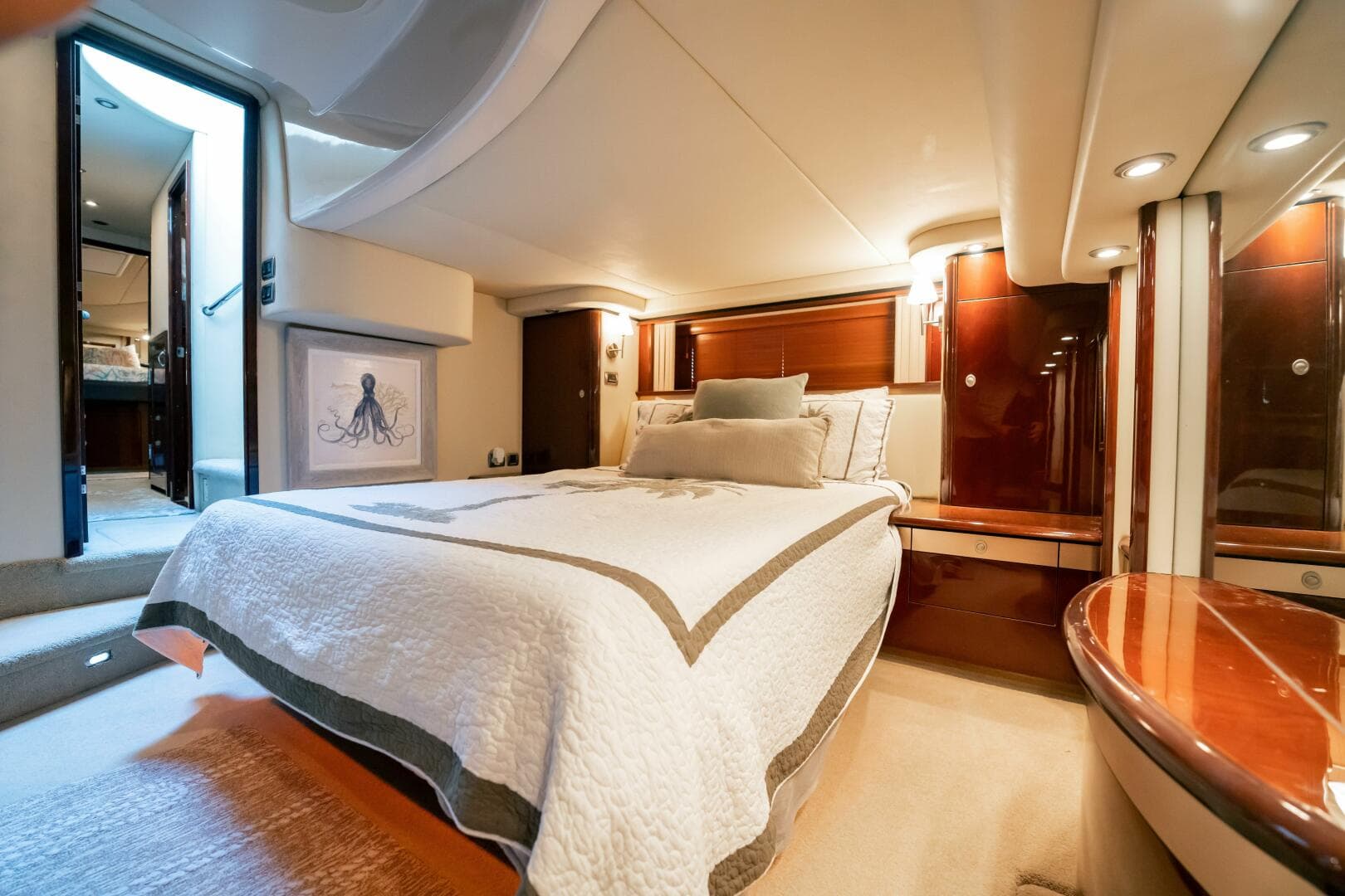 2007 Sea Ray 580 Sedan Bridge