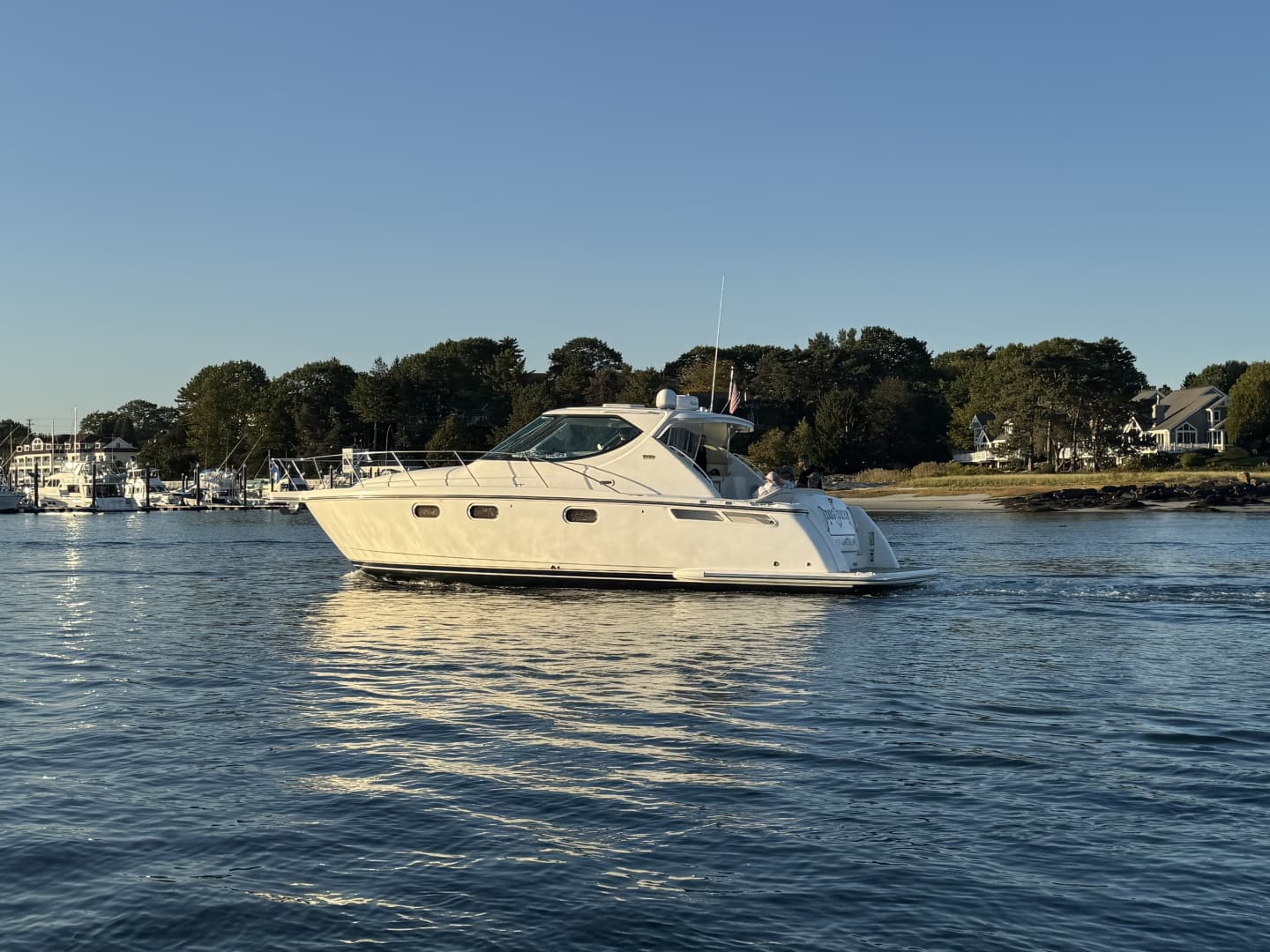 2008 Tiara Yachts 3900 Sovran