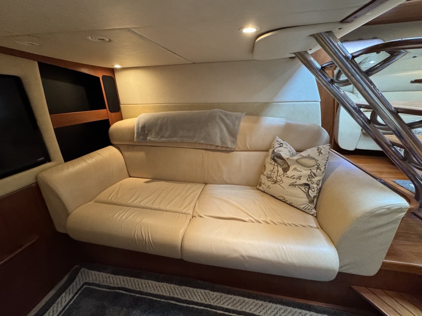 2008 Tiara Yachts 3900 Sovran