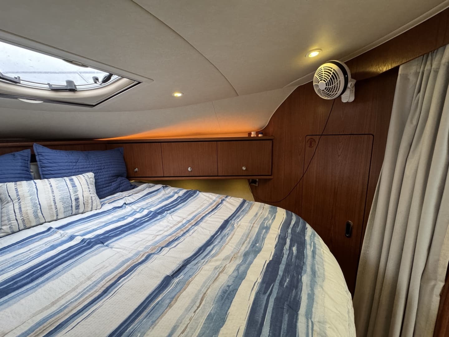 2008 Tiara Yachts 3900 Sovran
