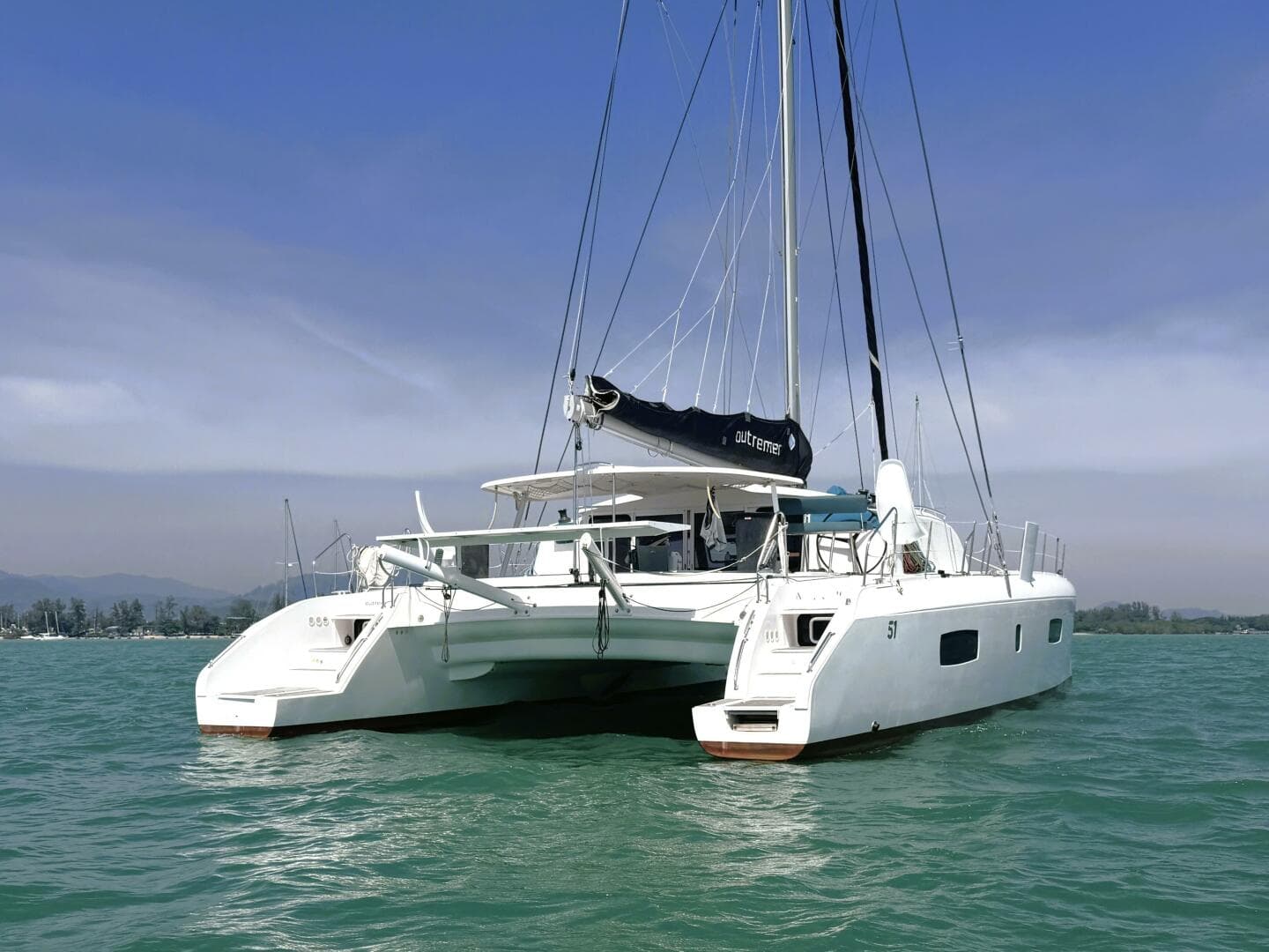 2017 Sailboat 51 Inverted Bow