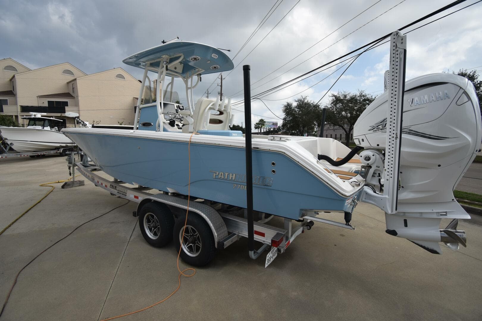 2023 Pathfinder 2700 Open