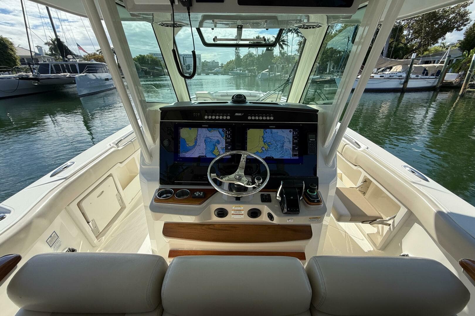 2023 Boston Whaler 360 Outrage