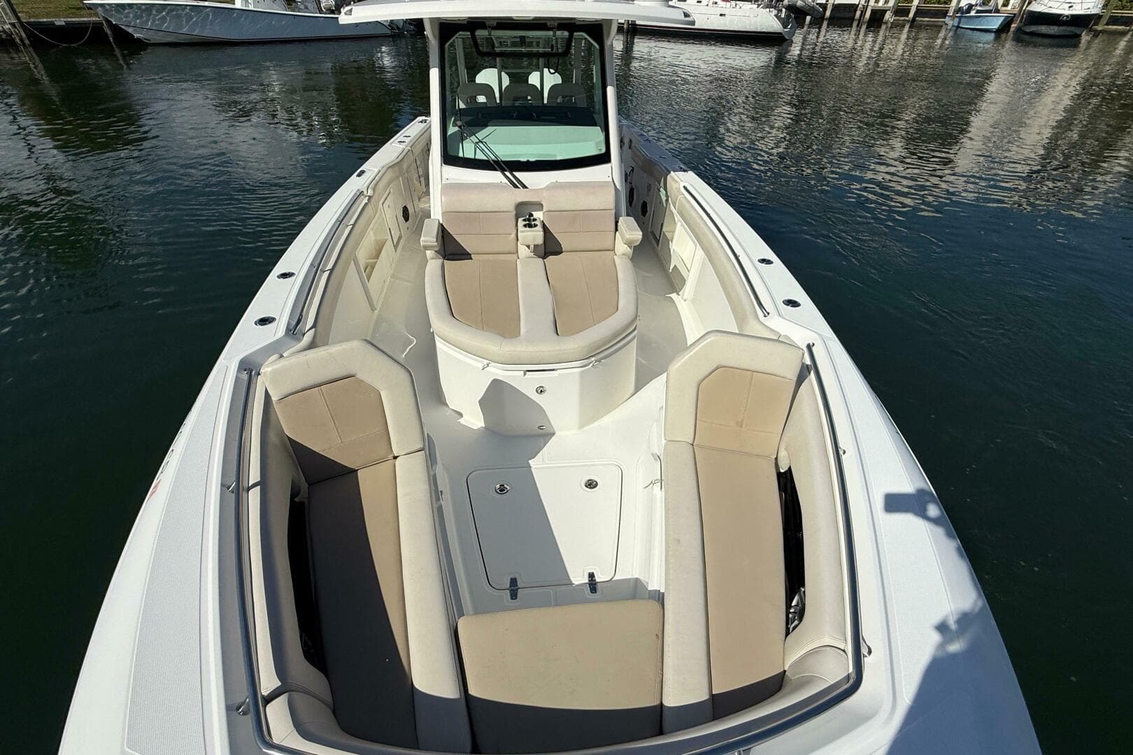 2023 Boston Whaler 360 Outrage
