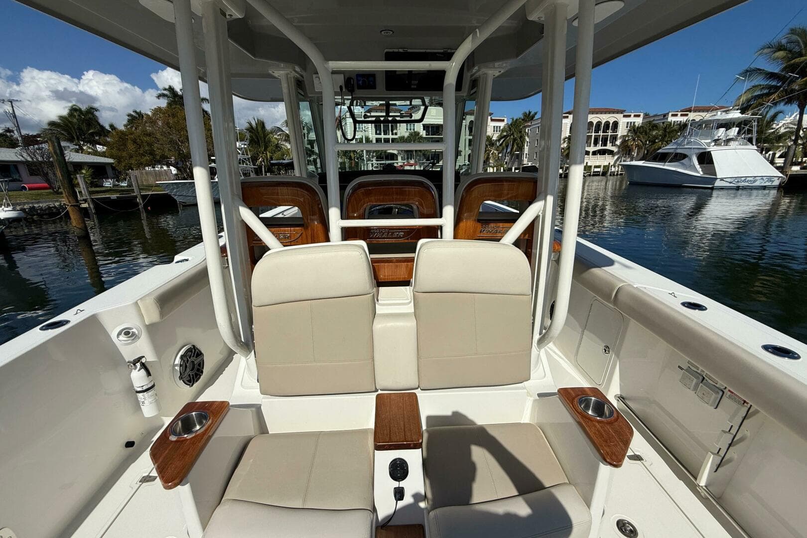 2023 Boston Whaler 360 Outrage