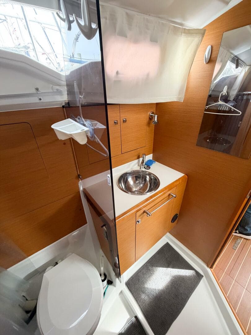 2013 Jeanneau Sun Odyssey 409