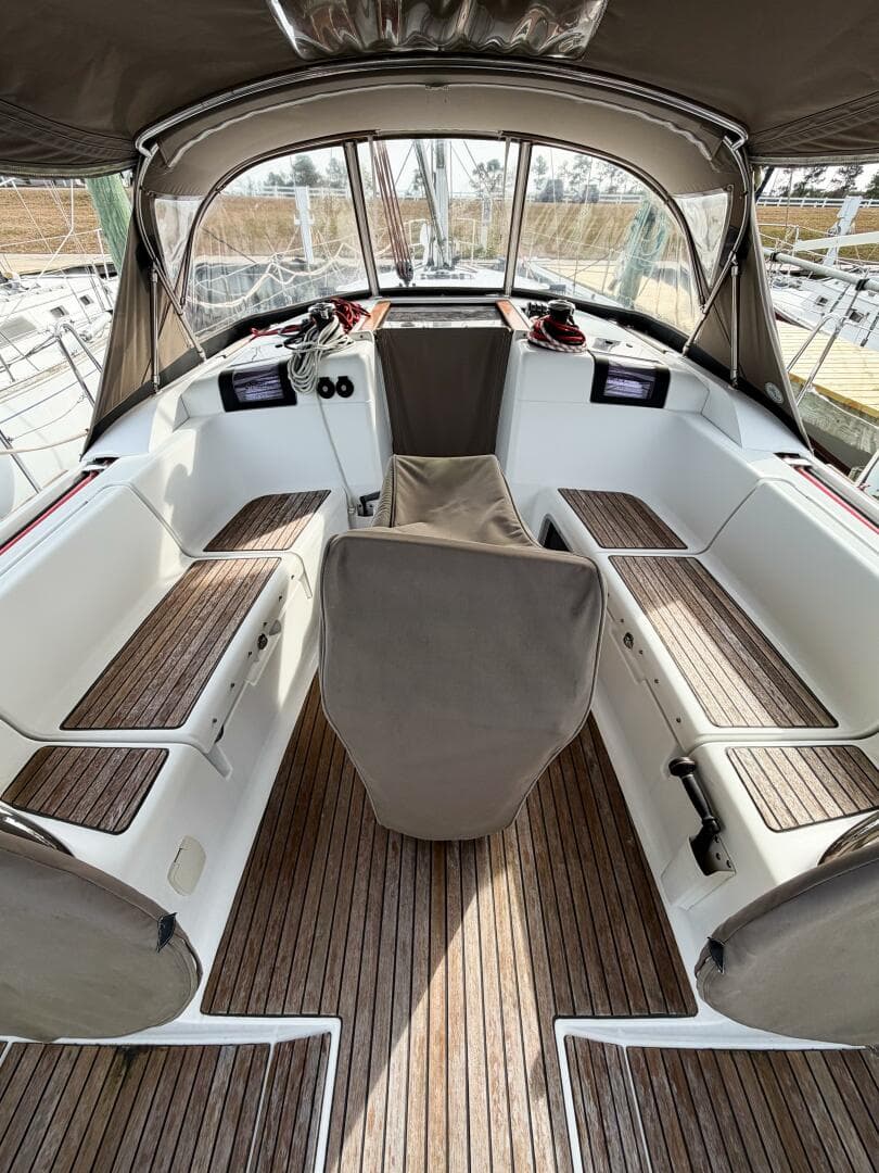 2013 Jeanneau Sun Odyssey 409