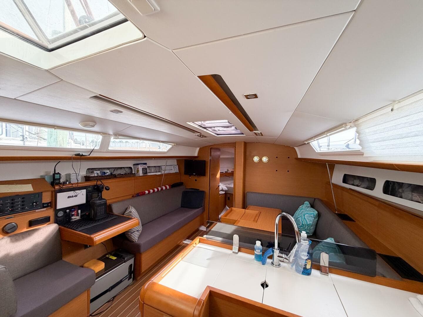 2013 Jeanneau Sun Odyssey 409