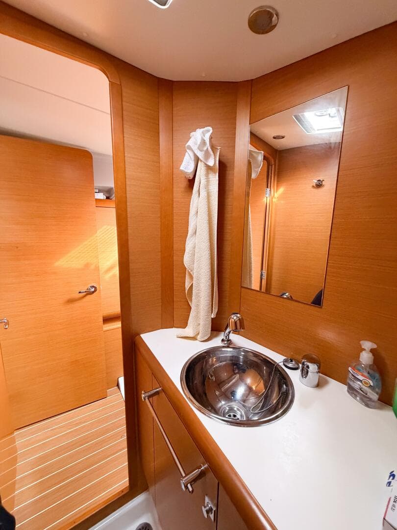 2013 Jeanneau Sun Odyssey 409